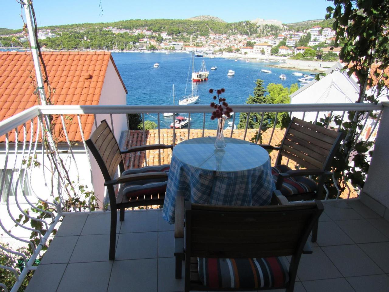 Apartments Bicanic Hvar Town Exterior foto